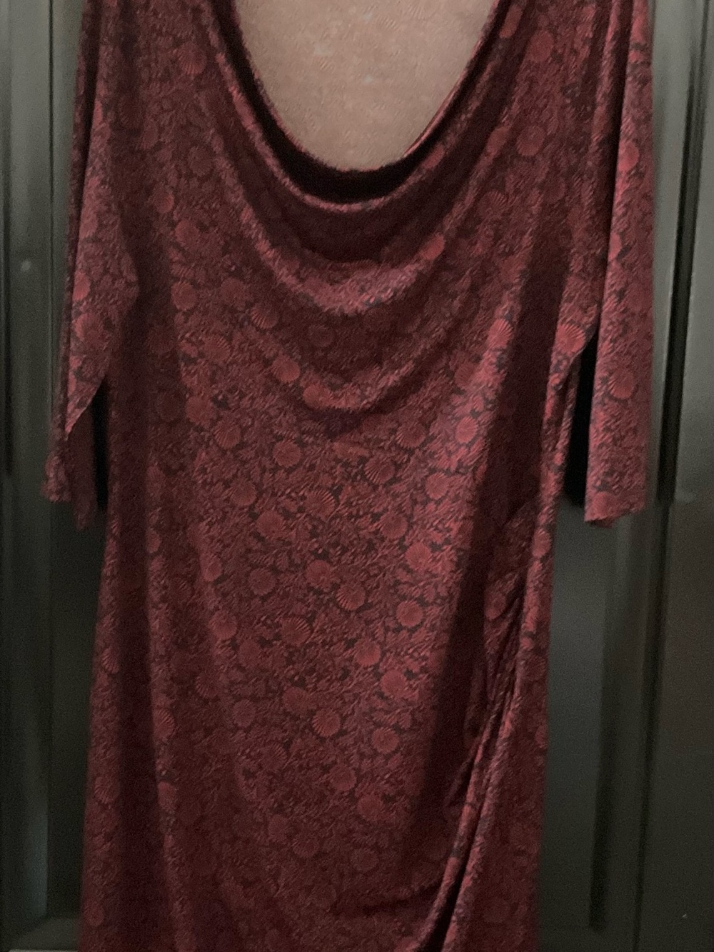 Women’s Midi Dress in Burgundy Floral Lace Print